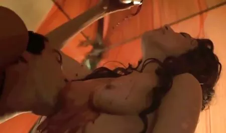 Trío caliente porno por dinero sub español para un trío muy cachondo