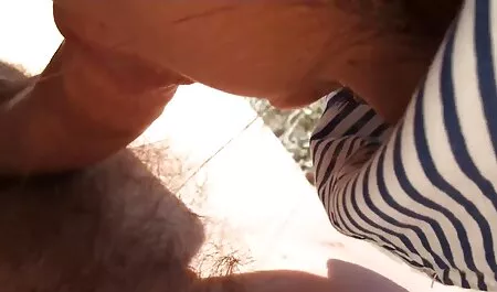 Tarde de diversión para sexy españolas viejas follando pareja amateur