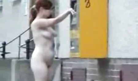 Lara sexso casero en español De Santis - Máquina de follar - Gran consolador anal