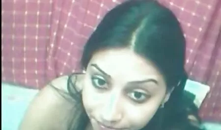 Jugando con mi xxx videos en castellano nuevo juguete