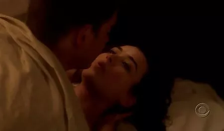 Puta tonta con garganta sexo con mi tia español sucia gags en la polla