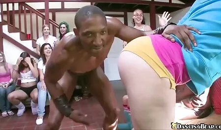 Jenny sexso casero español francesa negra primera pandilla