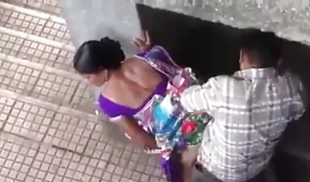 Adolescente delgada porno por plata en español y apretada con grandes tetas toma una ducha